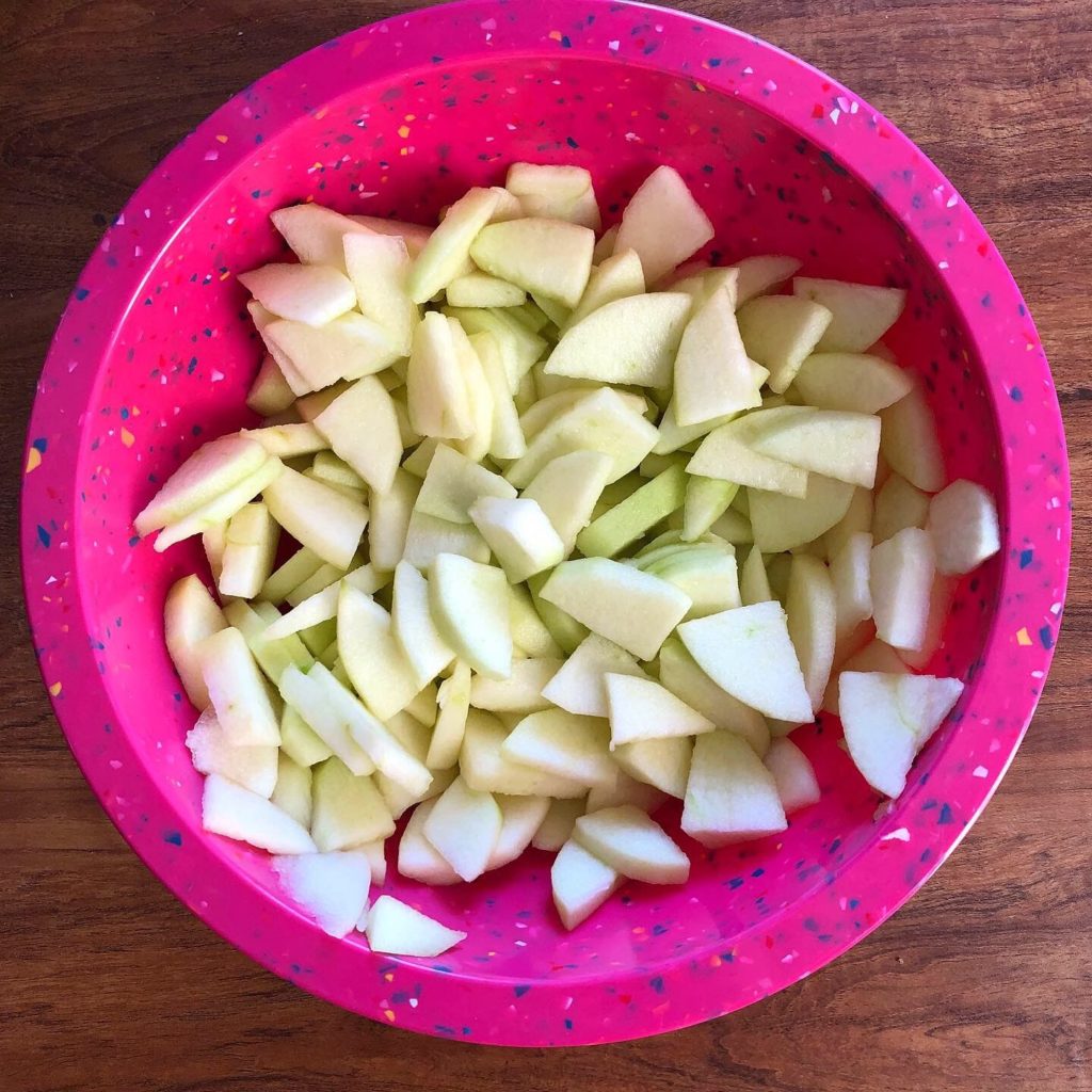 sliced-farmers-market-apples-katie-drane