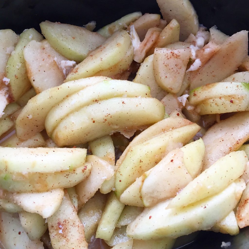 Crock Pot Baked Apples - Katie Drane Blog