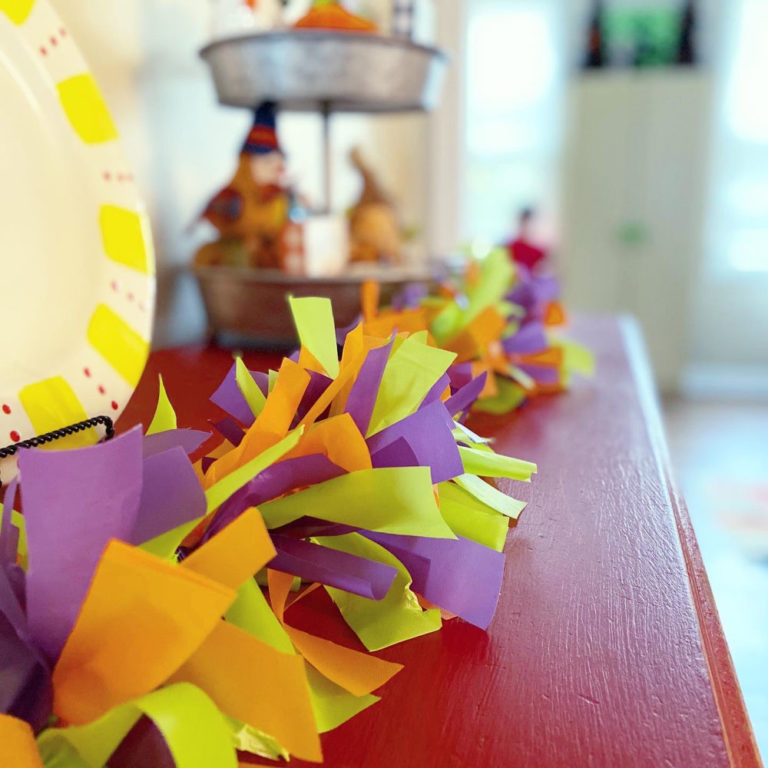 IndoorOutdoor Halloween Garland Katie Drane Blog